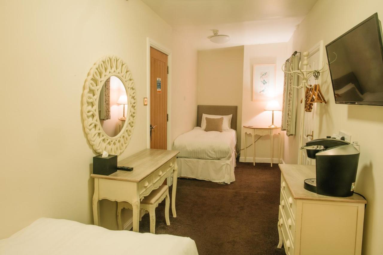 The Old Fourpenny Hotel 워릭 외부 사진