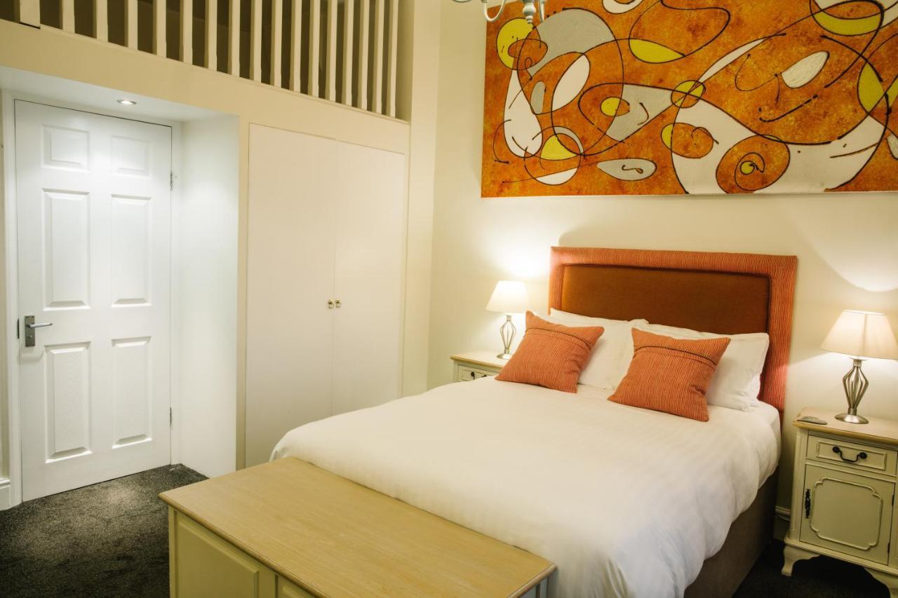 The Old Fourpenny Hotel 워릭 외부 사진